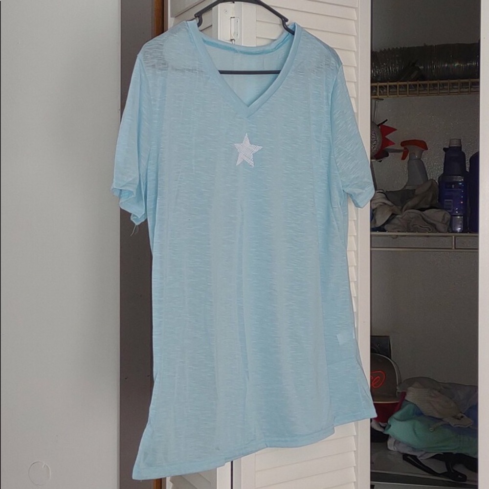 Brand new shirt never worn